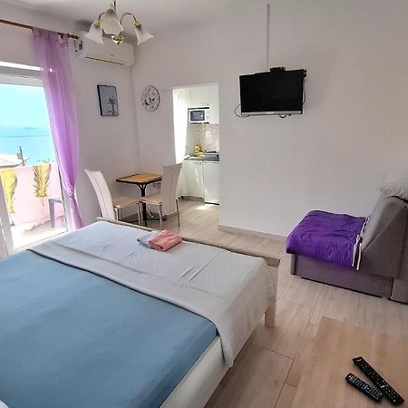 Guesthouse Martina 塞尼 外观 照片