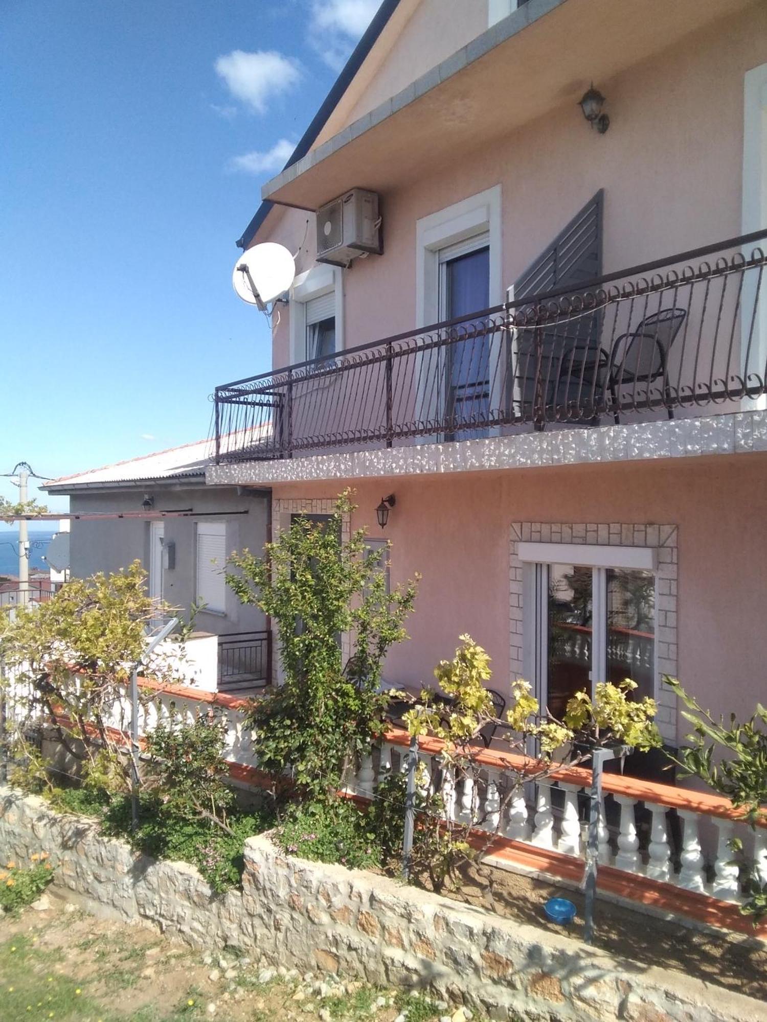 Guesthouse Martina 塞尼 外观 照片