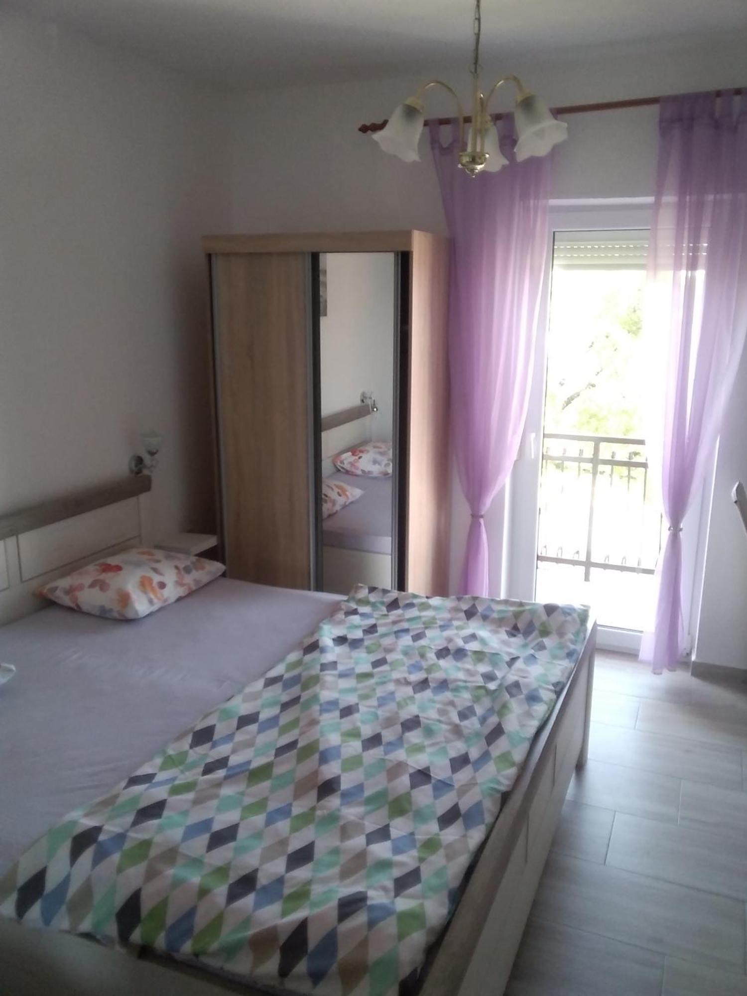 Guesthouse Martina 塞尼 外观 照片