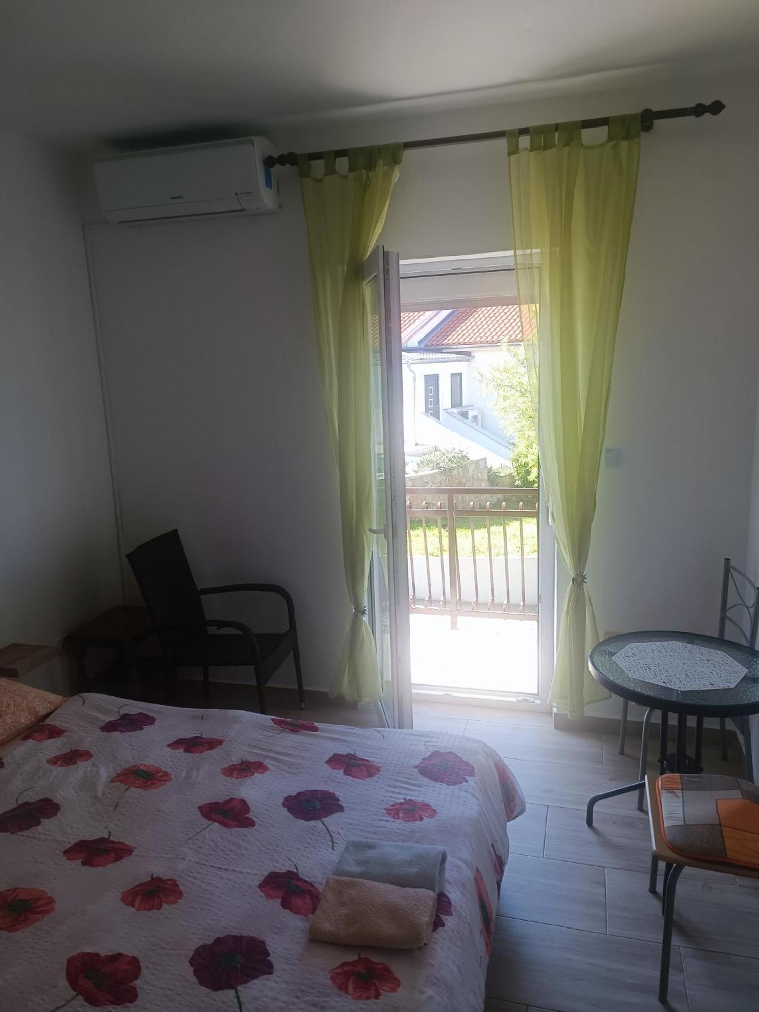 Guesthouse Martina 塞尼 外观 照片