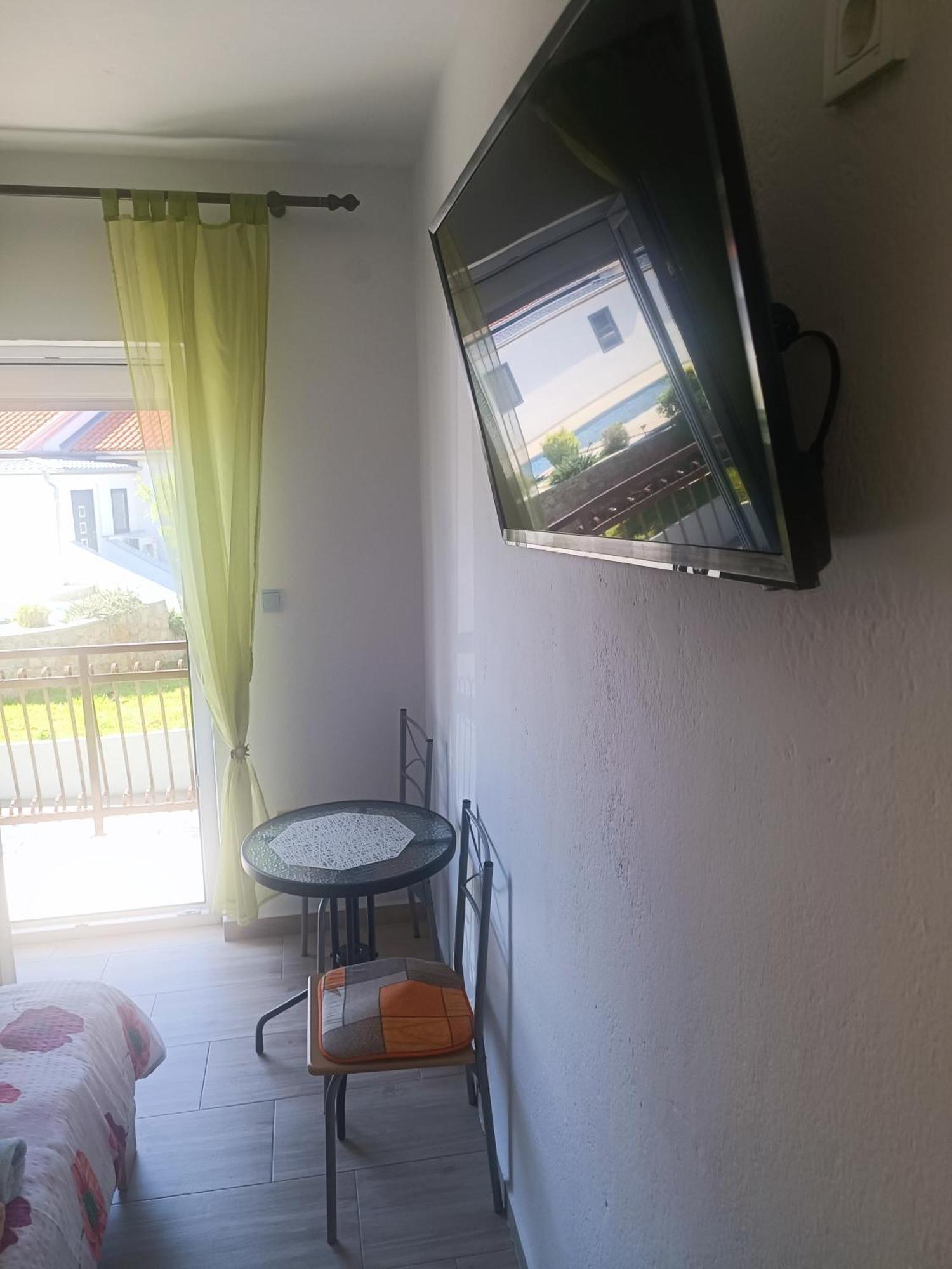 Guesthouse Martina 塞尼 外观 照片