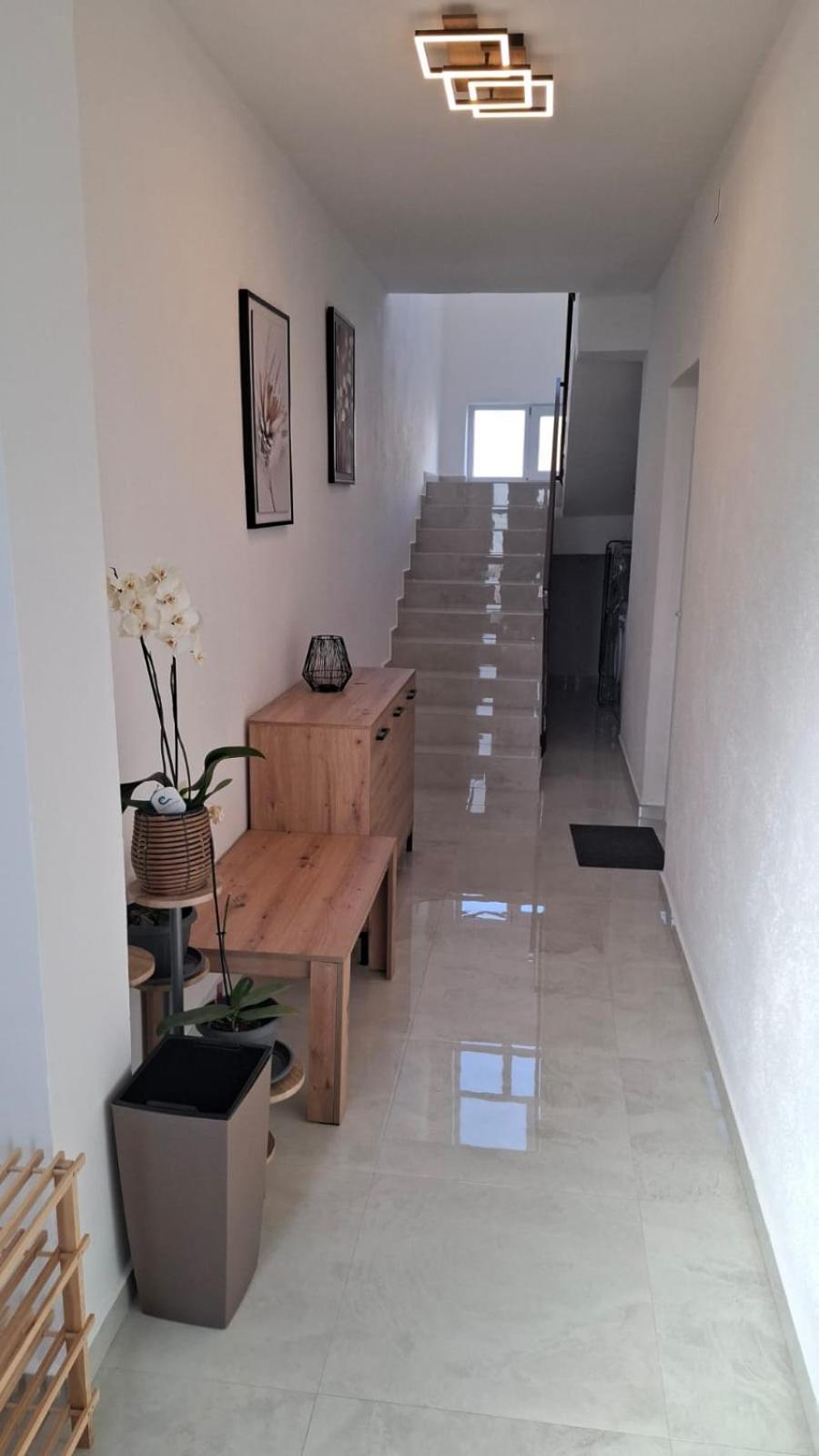 Guesthouse Martina 塞尼 外观 照片