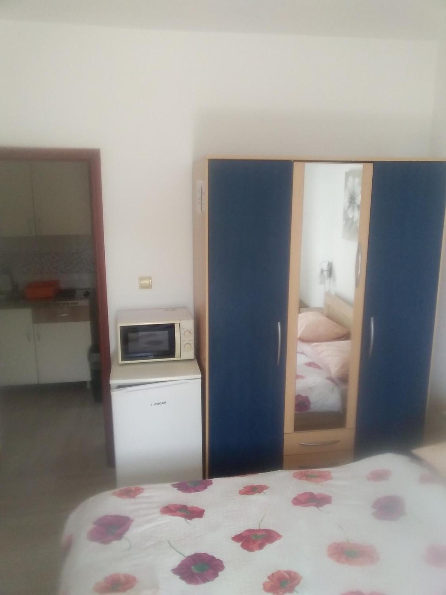 Guesthouse Martina 塞尼 外观 照片